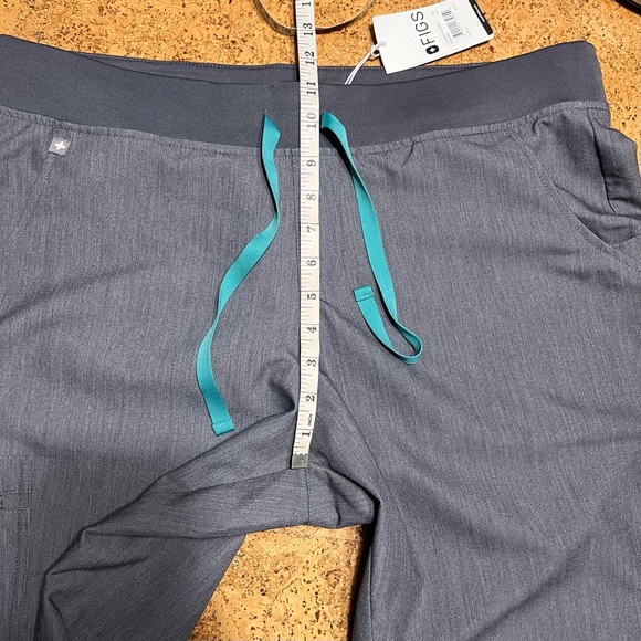 Figs Wm’s Zamora 2.0 Jogger Scrub Pants NWT In Graphite Sz XL - Picture 15 of 16